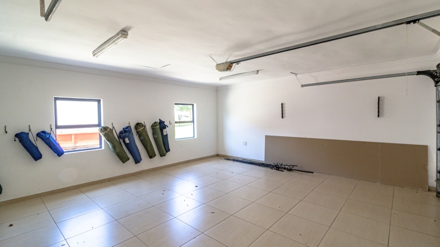 7 Bedroom Property for Sale in Oranjeville Free State